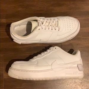 Air Force 1 jet setters